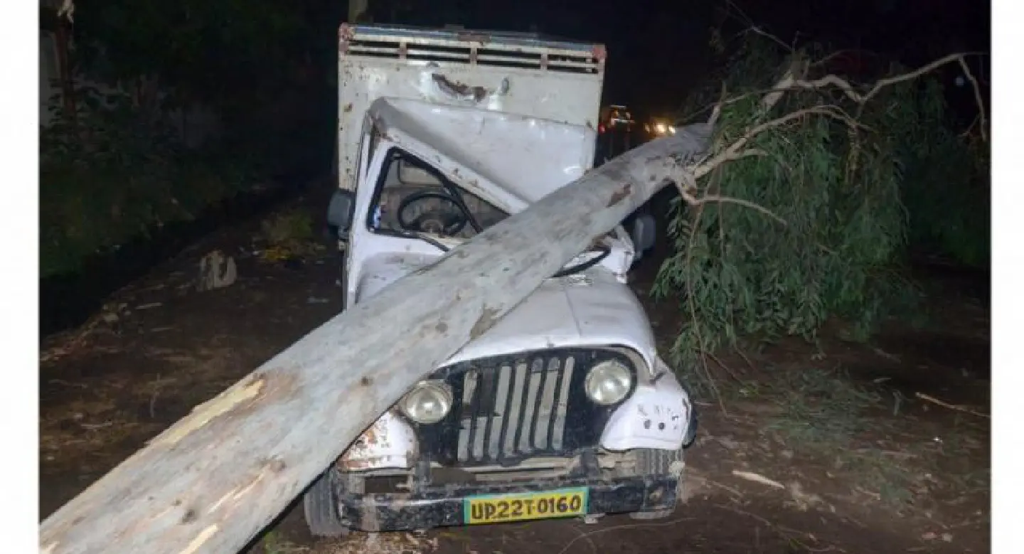 Death toll from north India storms jumps to 97 Death toll from north India storms jumps to 97
