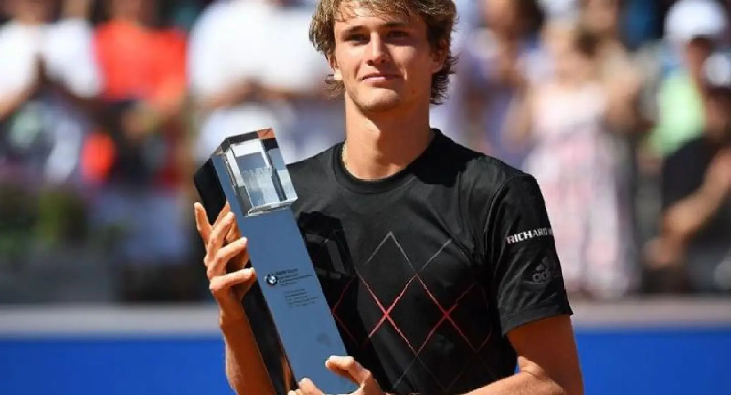 Zverev beats Kohlschreiber in all-German Munich Open final Zverev beats Kohlschreiber in all-German Munich Open final