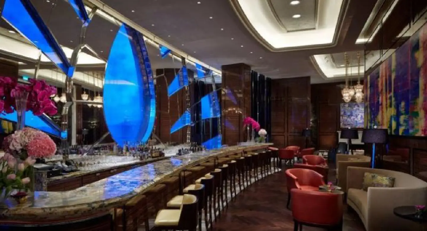 A toast to the Ritz-Carlton Bar A toast to the Ritz-Carlton Bar