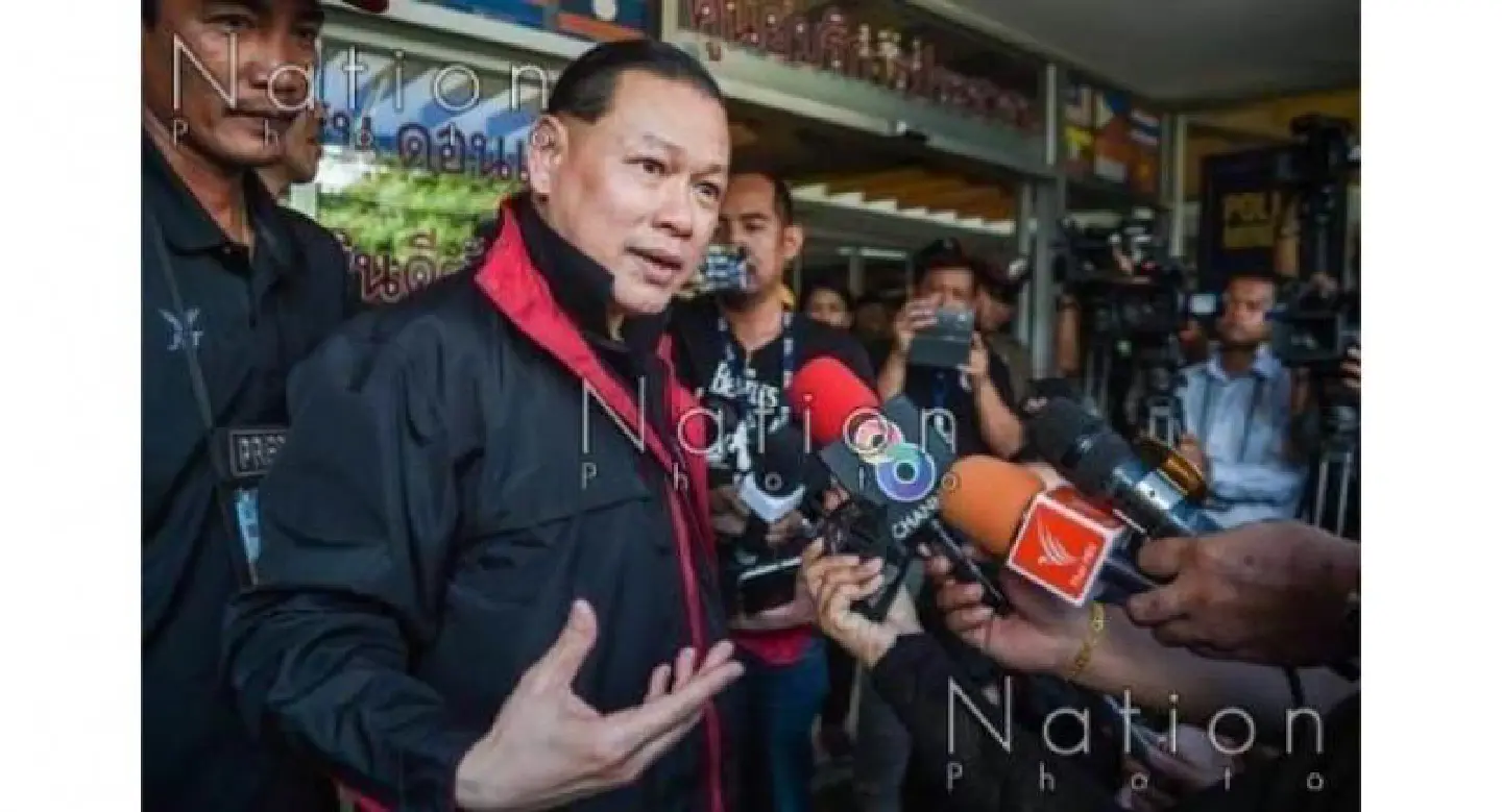Police raid offices of ex-Special Branch officer in cosmetics crackdown