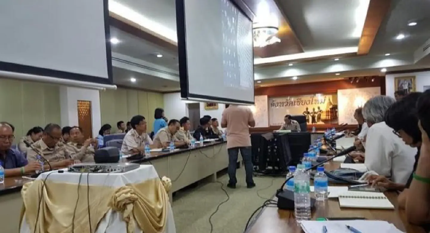 Talks advance over Doi Suthep Talks advance over Doi Suthep