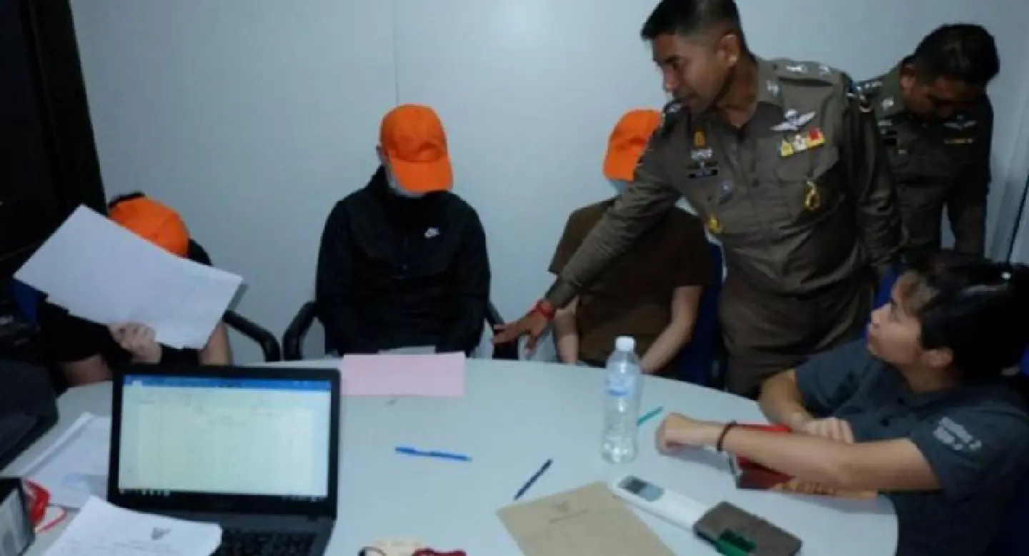 Three Hong Kong tourists arrested for allegedly falsifying robbery complaint Three Hong Kong tourists arrested for allegedly falsifying robbery complaint