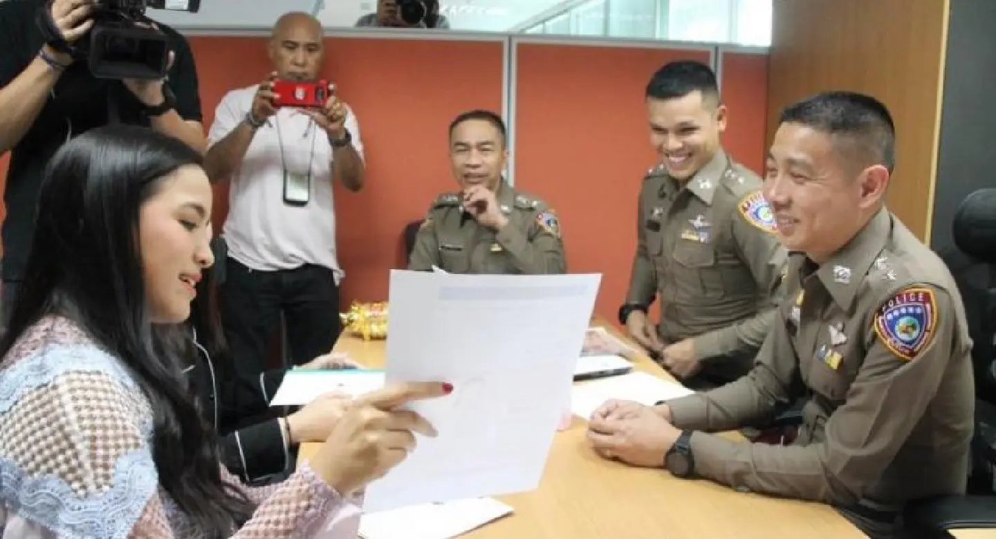 Claims of widespread extortion racket at Bangkok market