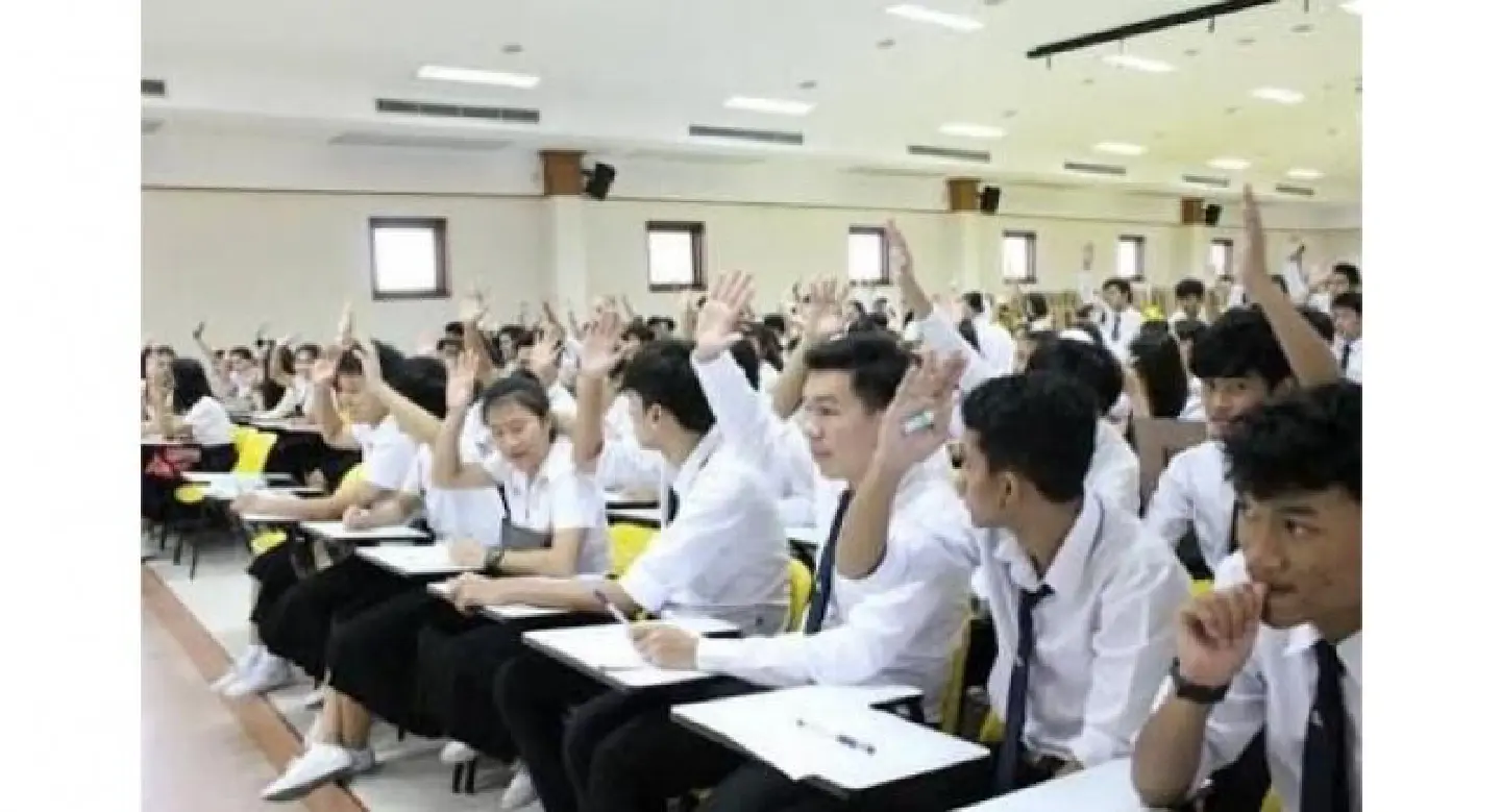 Most Thai varsities downgraded in new educational listings Most Thai varsities downgraded in new educational listings