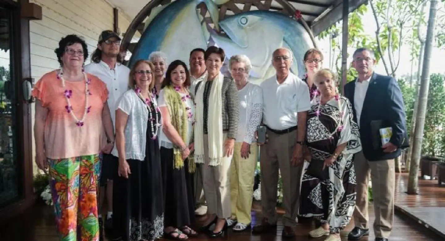 Chang and Eng’s descendants arrive for birthday celebrations
