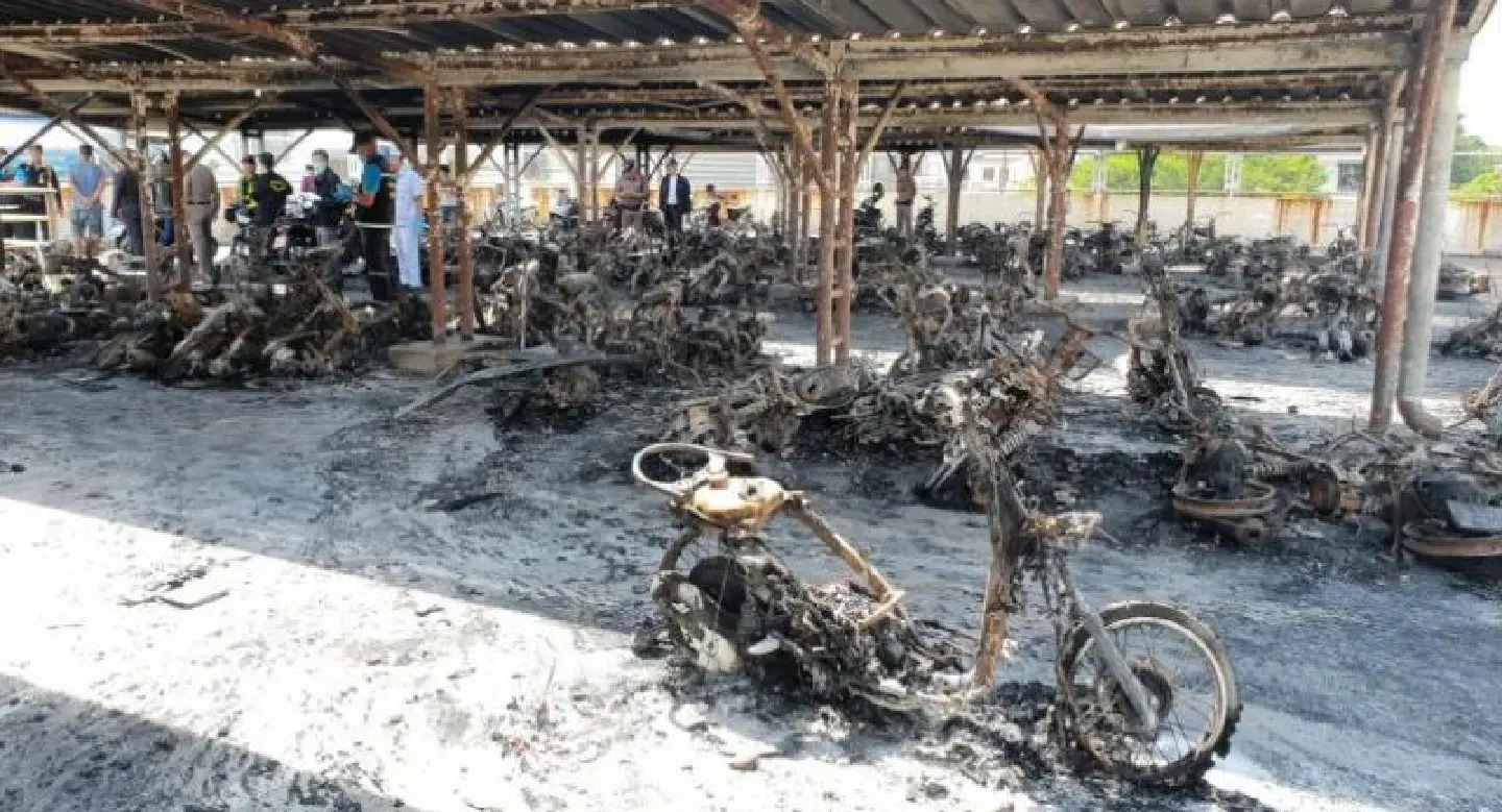 120 motorcycles damaged in Samut Sakhon factory fire 120 motorcycles damaged in Samut Sakhon factory fire