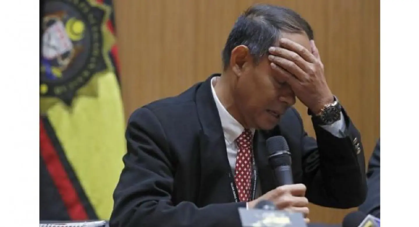 New MACC chief breaks down in recounting what he went through New MACC chief breaks down in recounting what he went through