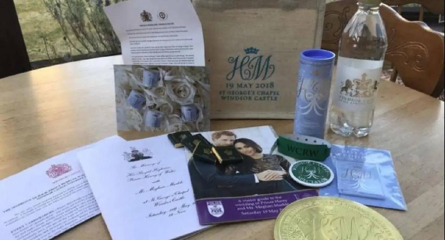 Royal wedding guests cash in on official goody bag Royal wedding guests cash in on official goody bag