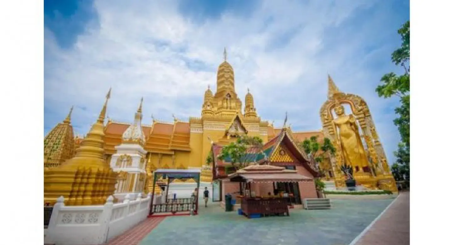 Visakha Bucha at the Ancient City