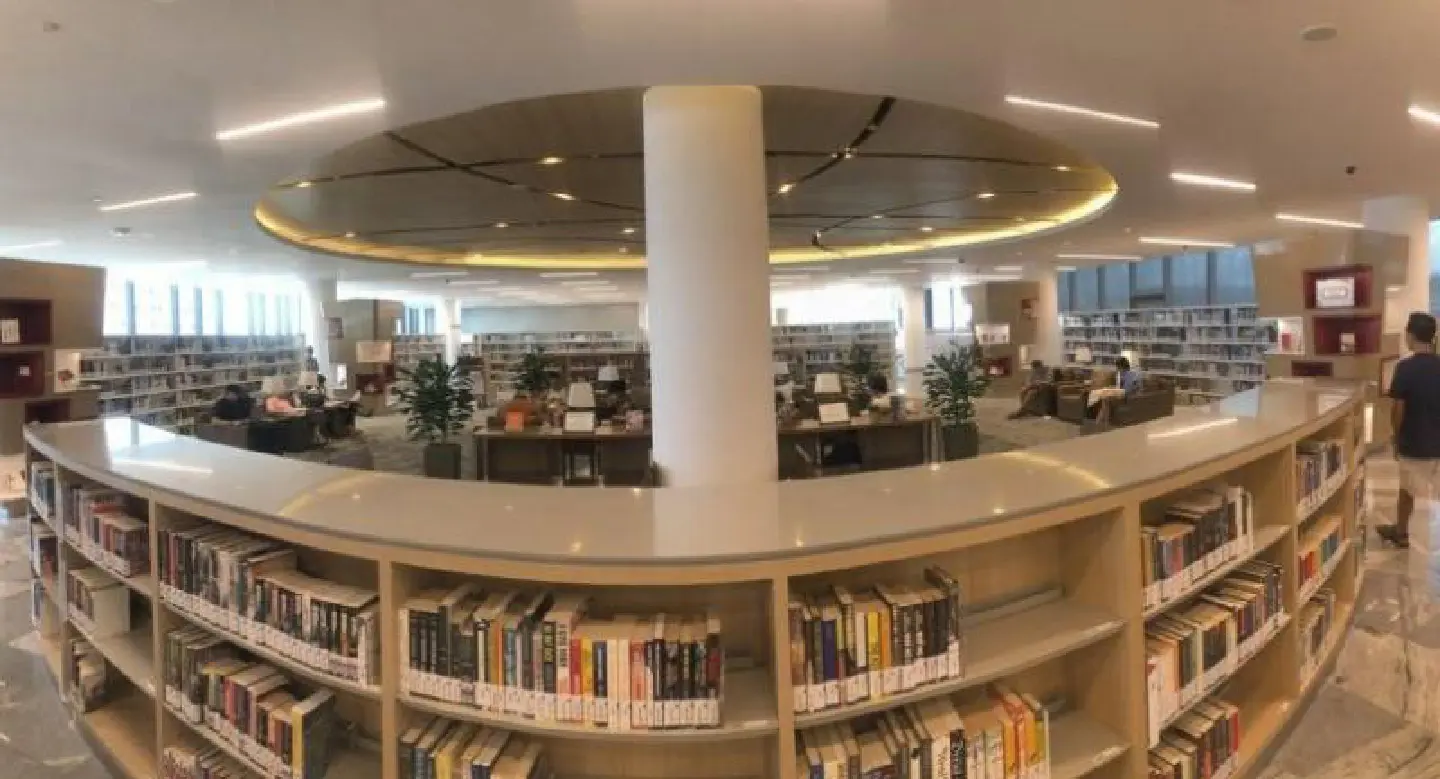 Where reading rooms meet advanced tech Where reading rooms meet advanced tech