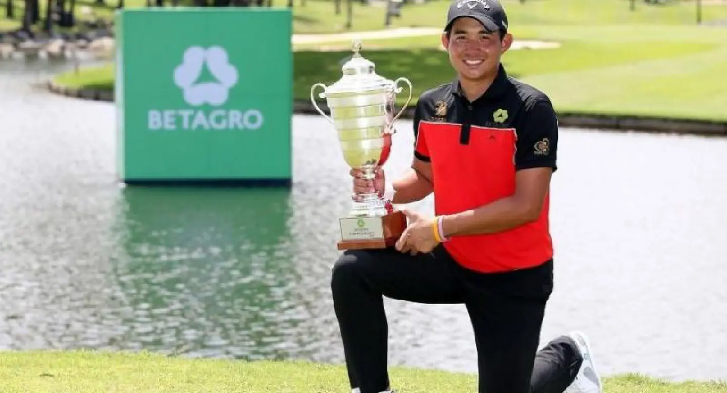 Six of the best as Pavit bounces back from injury with record win Six of the best as Pavit bounces back from injury with record win