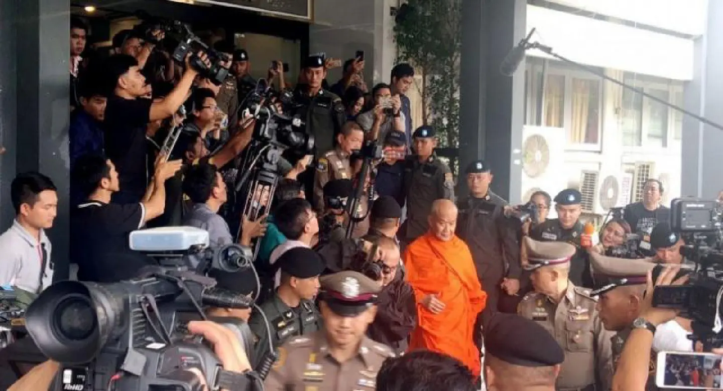 Absconding Sa Ket Temple ex-abbot surrenders, denied bail Absconding Sa Ket Temple ex-abbot surrenders, denied bail