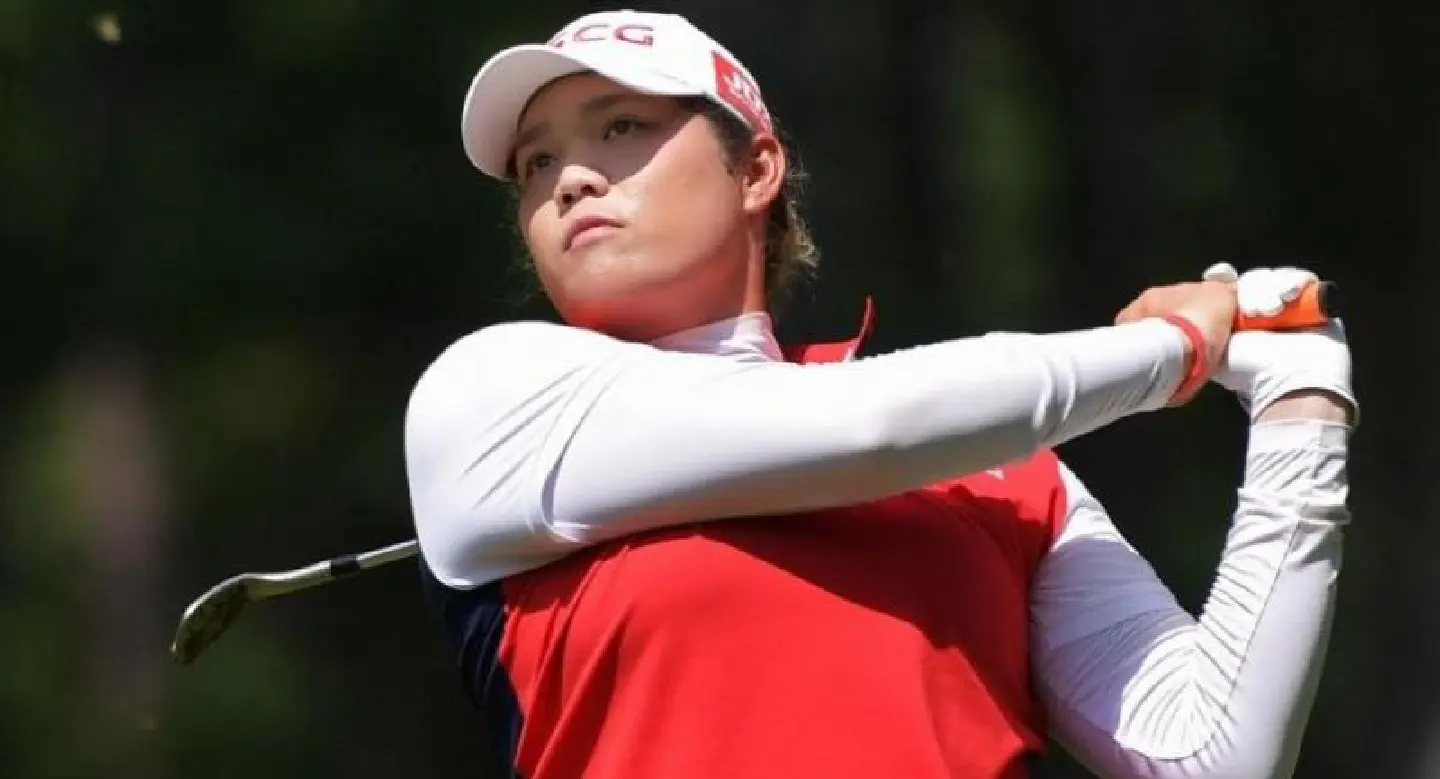 Ariya vaults into lead at US Women's Open Ariya vaults into lead at US Women's Open