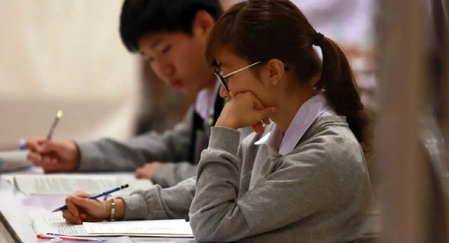Around 50,000 university places now available in ‘3/2’ round of TCAS Around 50,000 university places now available in ‘3/2’ round of TCAS