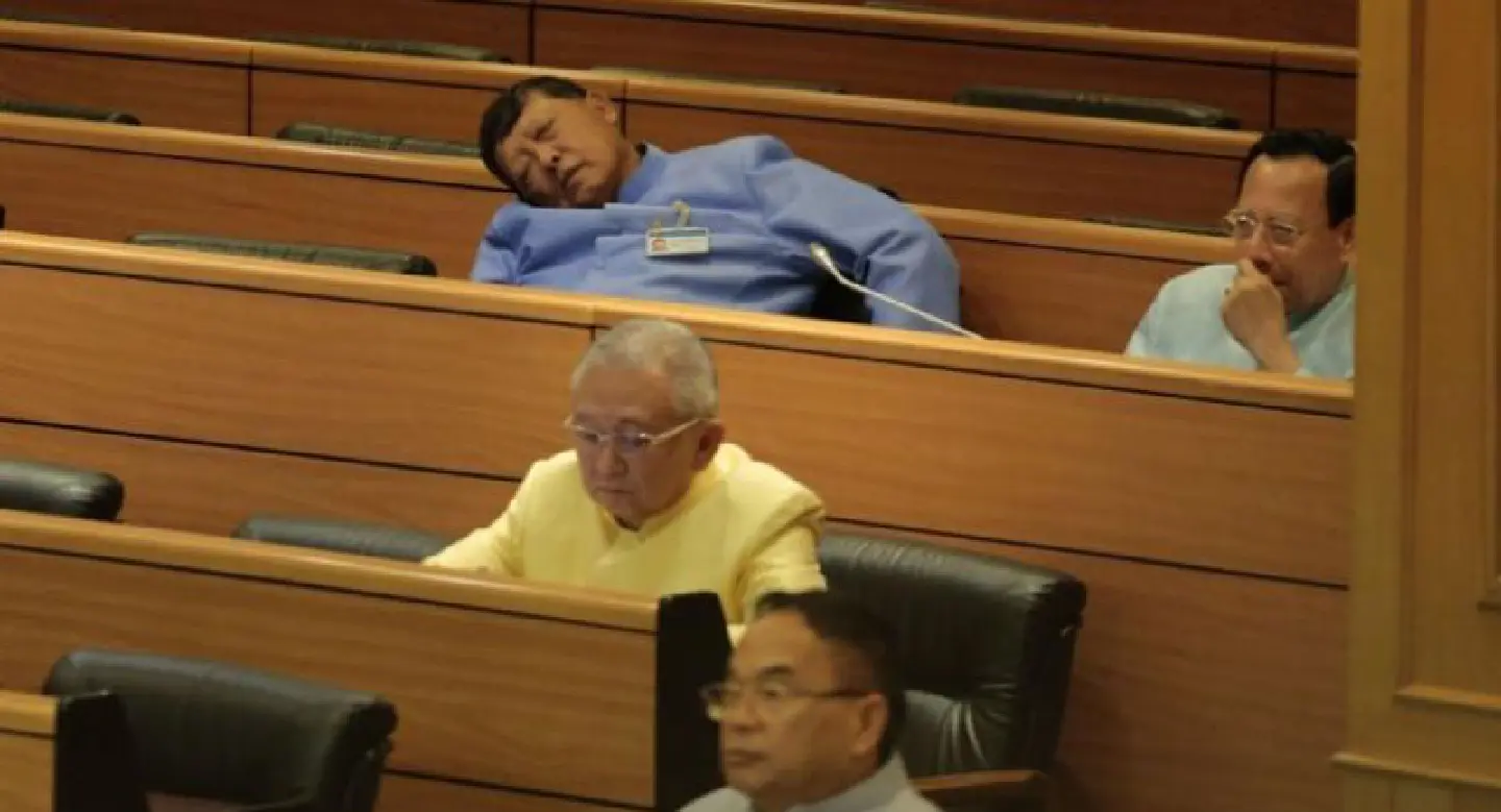 NLA apologises after lawmakers caught napping