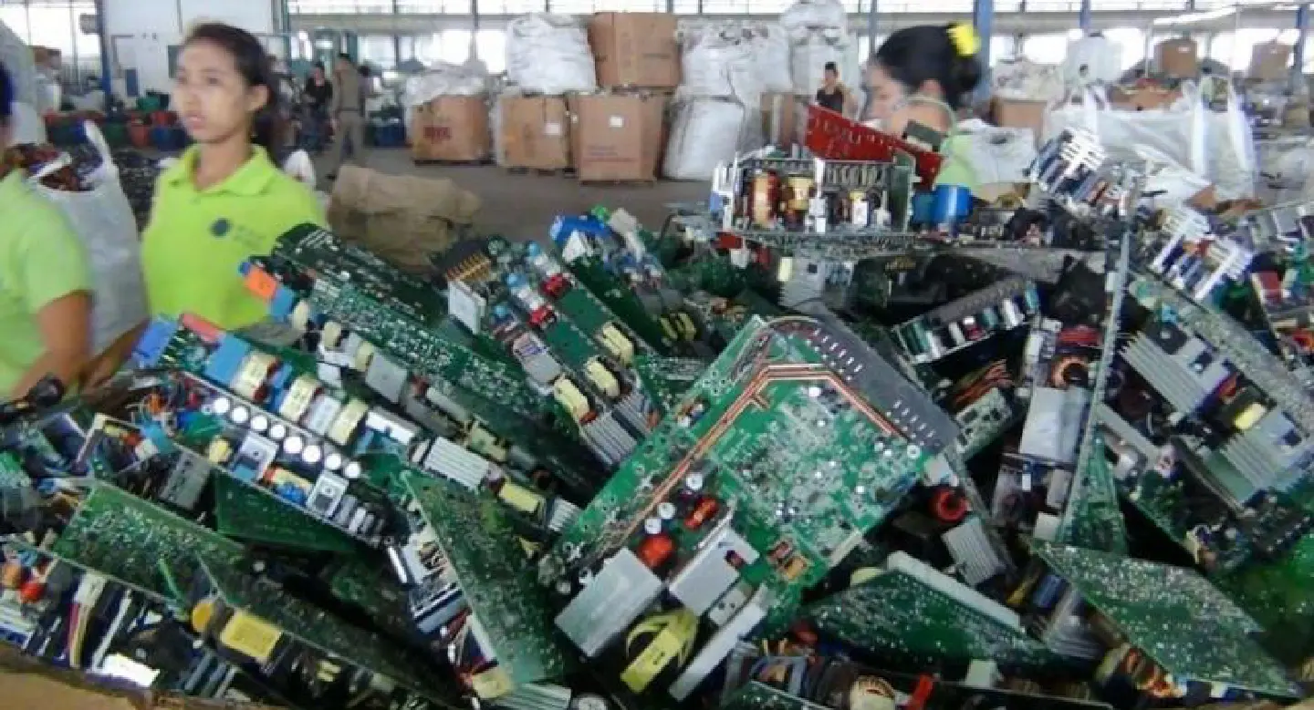 Experts propose total ban on e-waste operations Experts propose total ban on e-waste operations