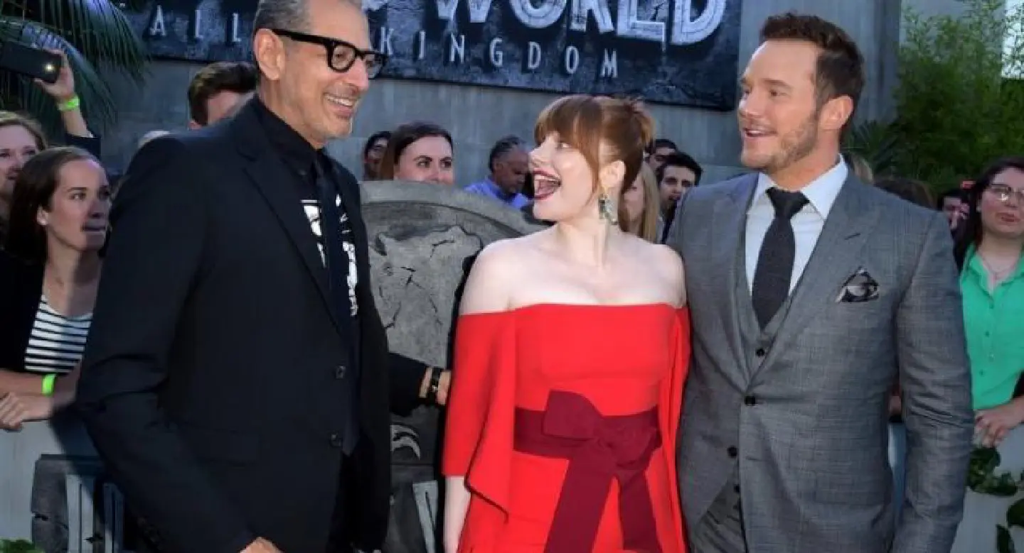 'Fallen Kingdom' caps 25 years of 'Jurassic' thrills 'Fallen Kingdom' caps 25 years of 'Jurassic' thrills