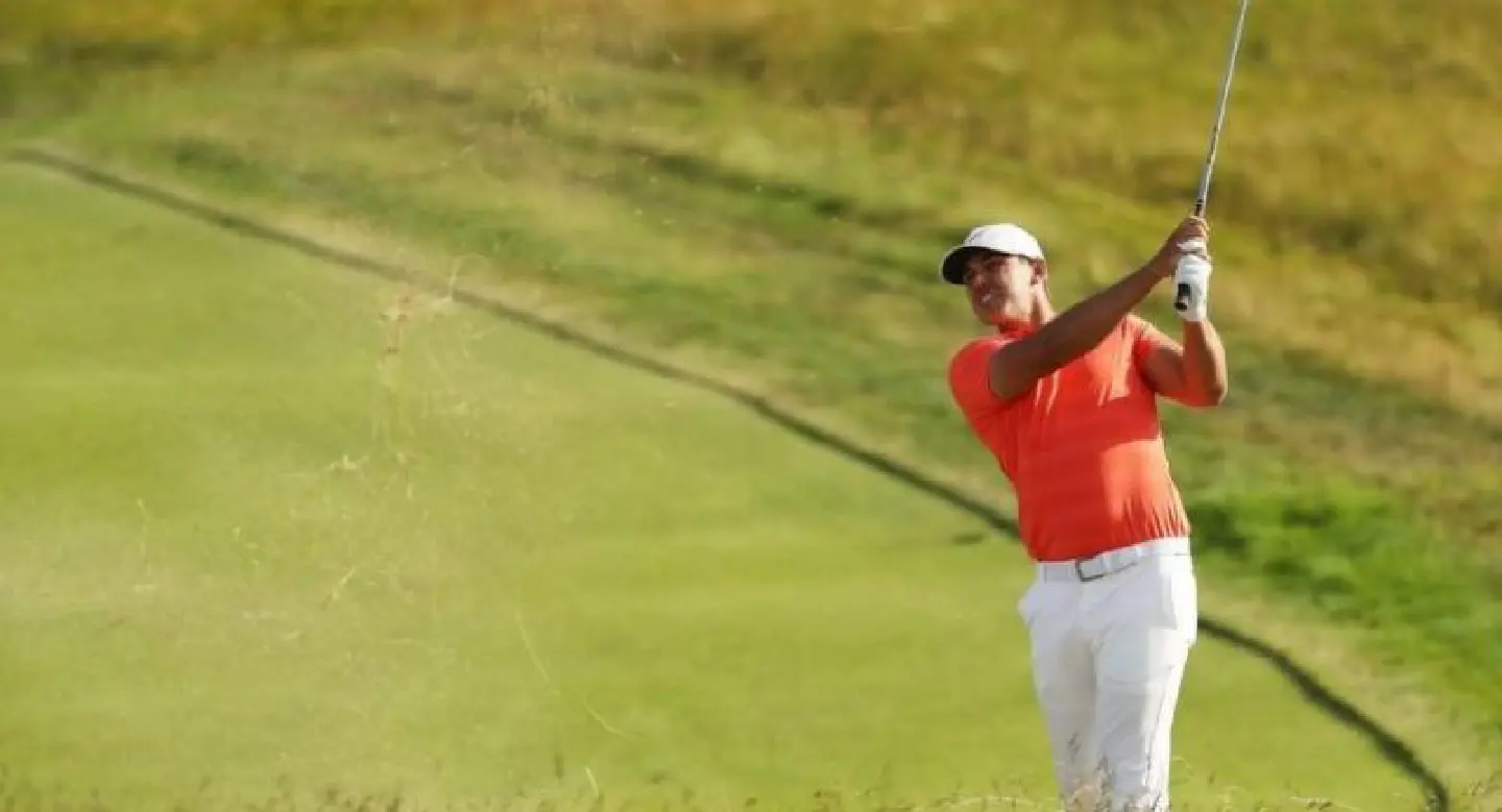 Defending champ Koepka shares US Open lead Defending champ Koepka shares US Open lead