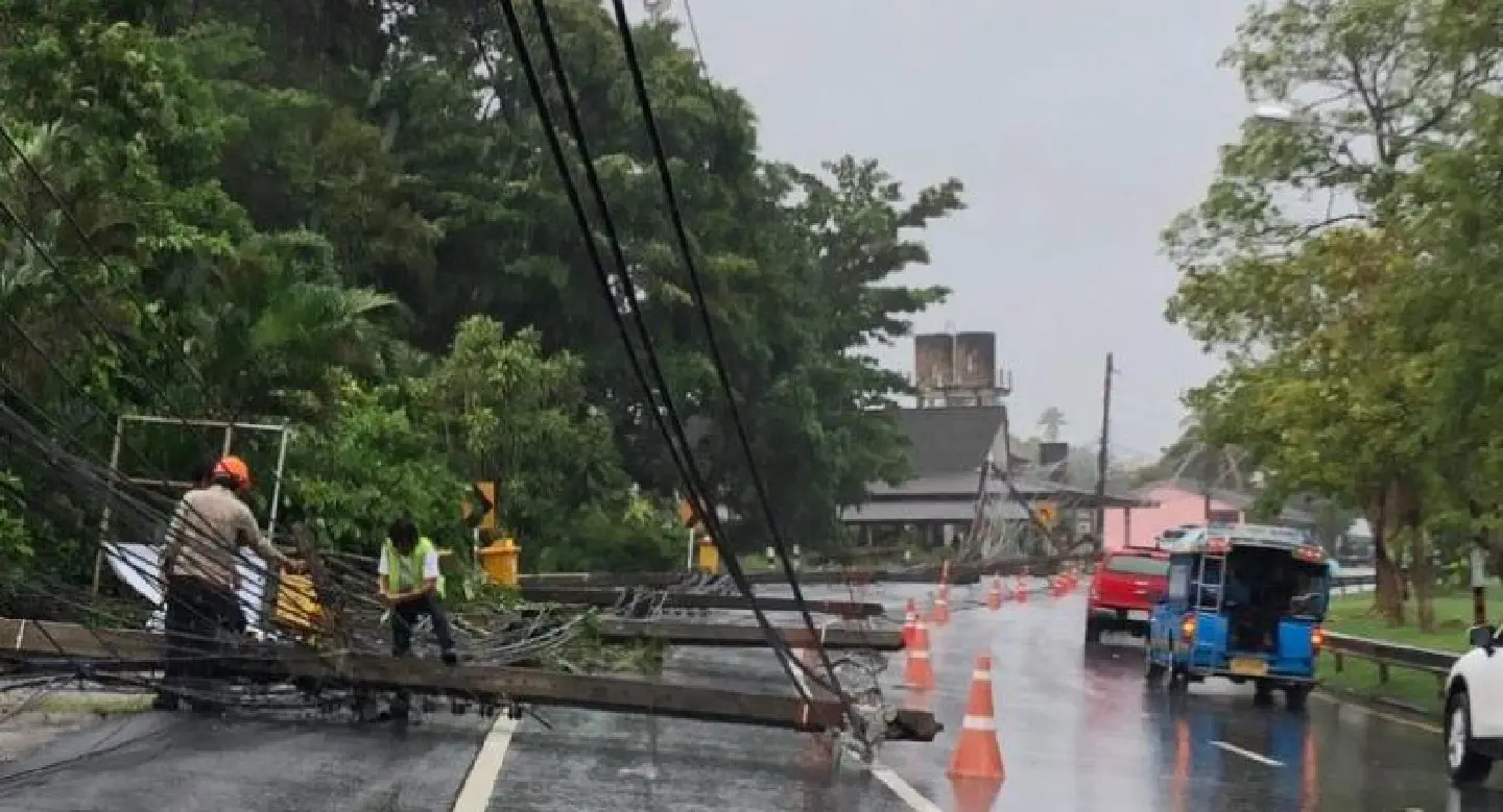 Ninety houses damaged, power cables down on main roads after Phuket storms Ninety houses damaged, power cables down on main roads after Phuket storms