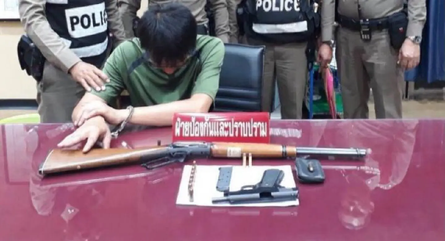 Bangkok soi dog gets last laugh as gun-wielding man arrested Bangkok soi dog gets last laugh as gun-wielding man arrested