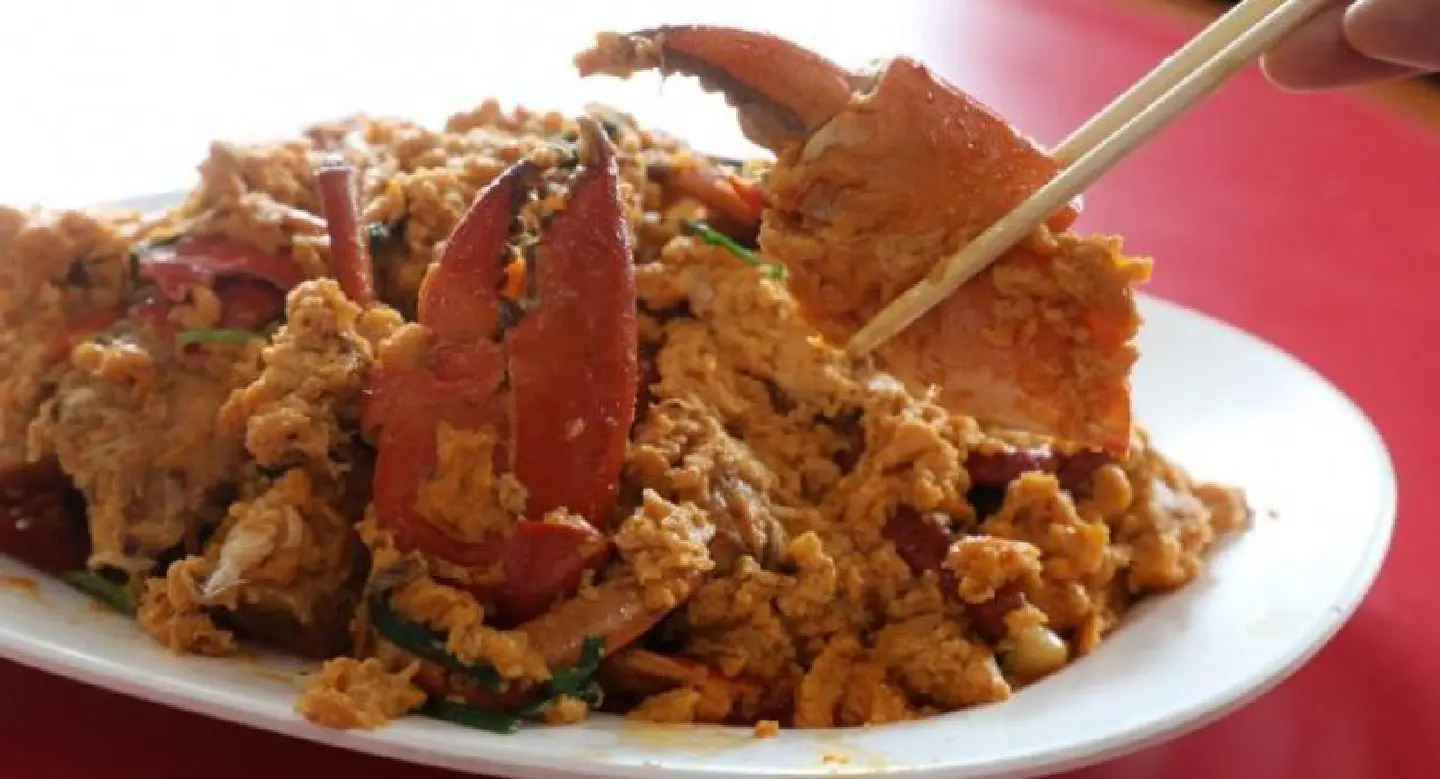 The best crab curry in town