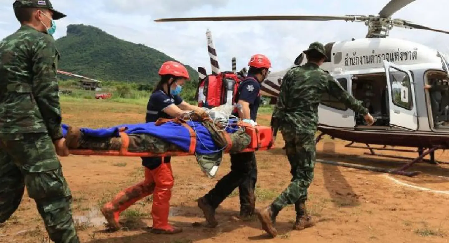 Search teams ‘making headway’