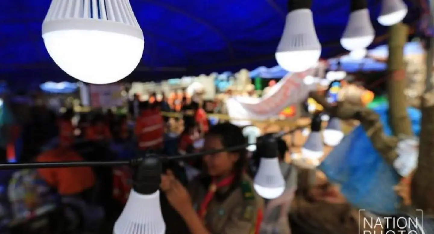 King grants chargeable LED bulbs for cave rescue mission King grants chargeable LED bulbs for cave rescue mission