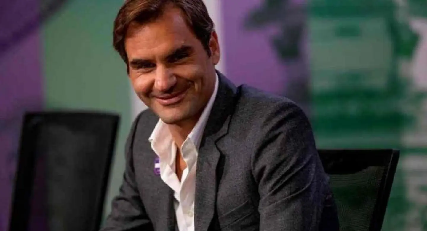 Federer, Serena lead Wimbledon against World Cup Federer, Serena lead Wimbledon against World Cup