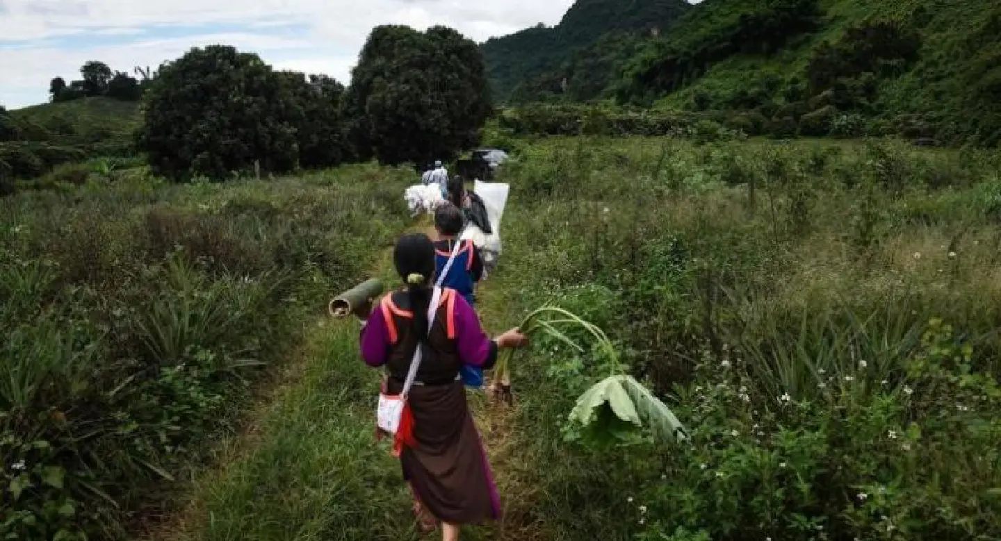 Hermits, marigolds and prayer: cave rescue triggers Thailand's spiritual reflex Hermits, marigolds and prayer: cave rescue triggers Thailand's spiritual reflex