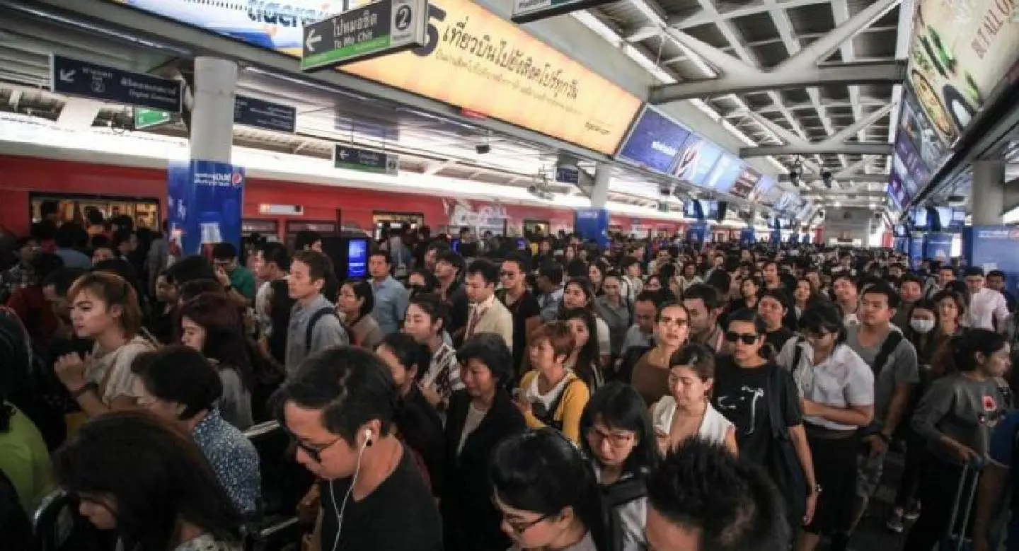 BTS spends B10 million to fix Skytrain delays, announces free tickets