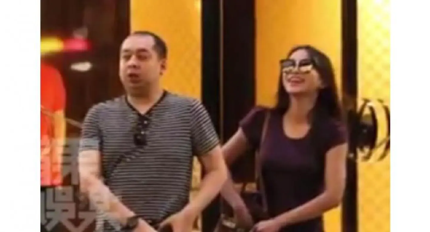Najib's son spotted with Taiwan actress in Taipei's top shopping district