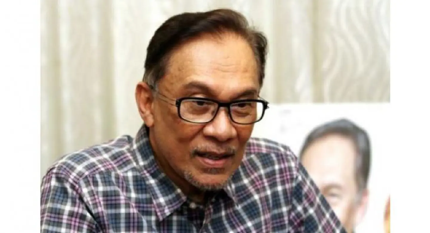 Anwar undergoes spinal surgery in Turkey, to have another operation on Thursday Anwar undergoes spinal surgery in Turkey, to have another operation on Thursday