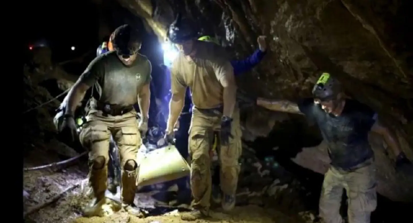 Most awaited video : How Mu Pa footballers were rescued Most awaited video : How Mu Pa footballers were rescued