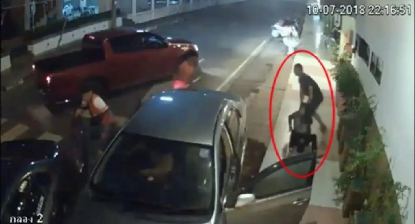 Drug deal breaks bad in Kalasin, extortion foiled Drug deal breaks bad in Kalasin, extortion foiled
