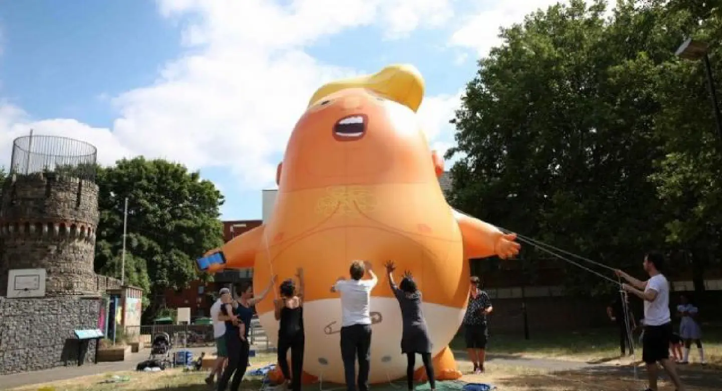 Trump blasts May's Brexit strategy on UK visit Trump blasts May's Brexit strategy on UK visit