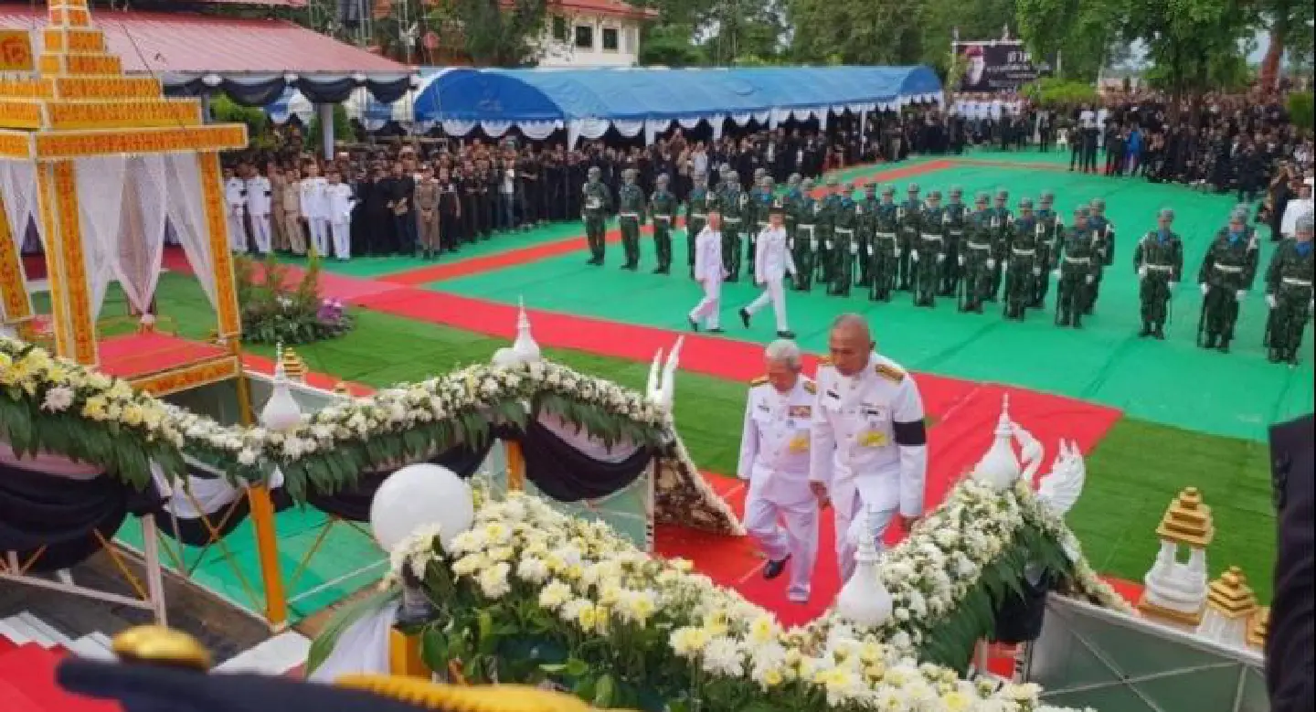 Royally sponsored cremation held for cave hero Saman