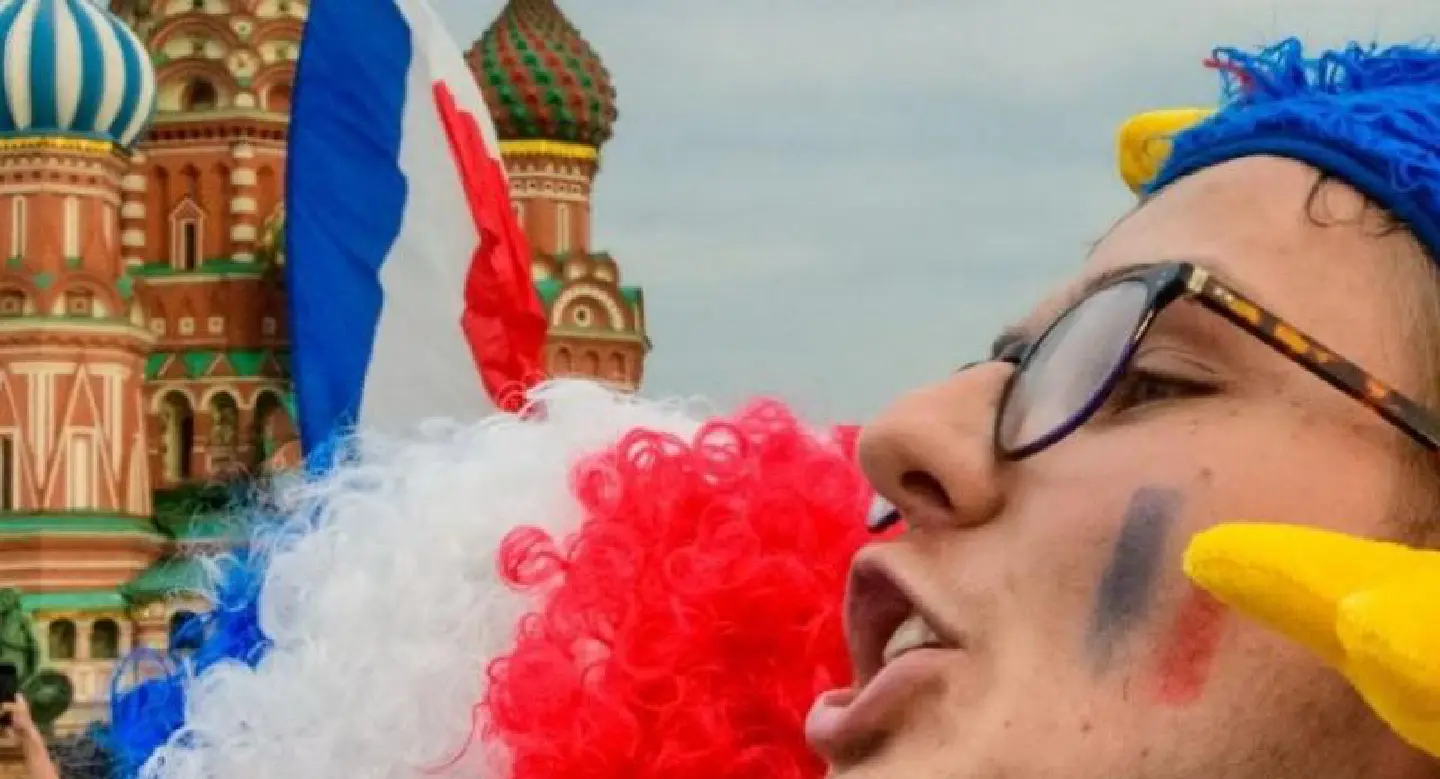 France holds breath as football brings nation together France holds breath as football brings nation together