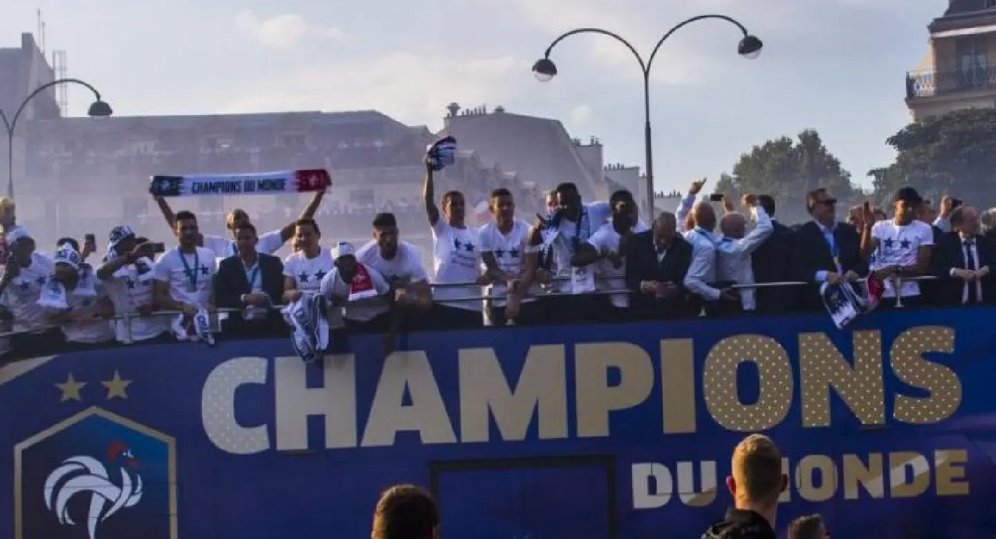 France gives World Cup winners a heroes' welcome home France gives World Cup winners a heroes' welcome home