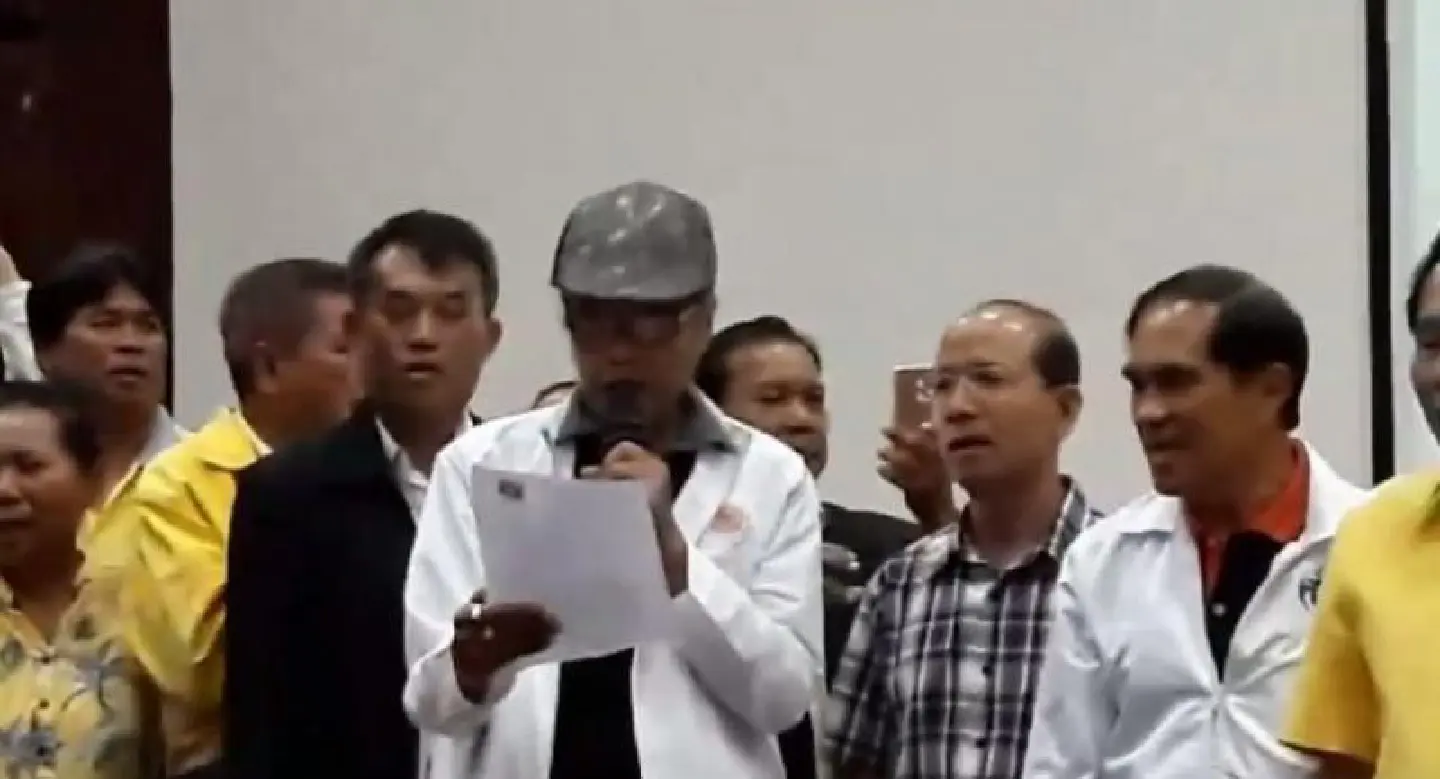 Teachers push back in govt loan dispute
