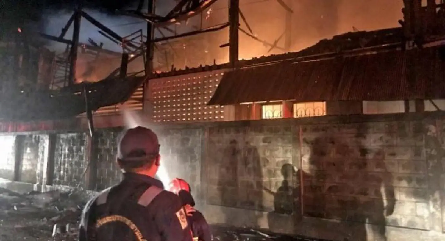 Teen dies in boarding school fire in Chiang Mai Teen dies in boarding school fire in Chiang Mai