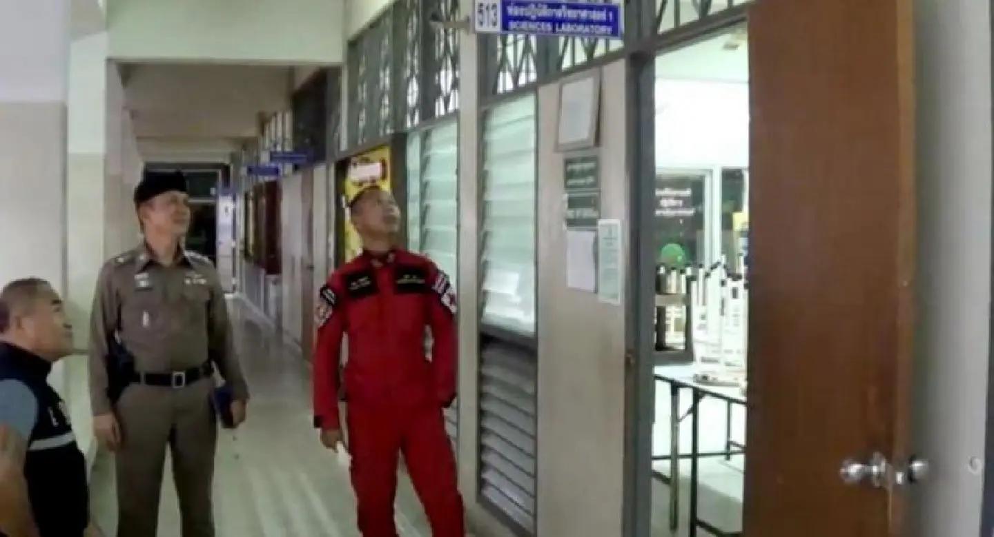 Vocational school janitor found hanged in Chon Buri science lab Vocational school janitor found hanged in Chon Buri science lab