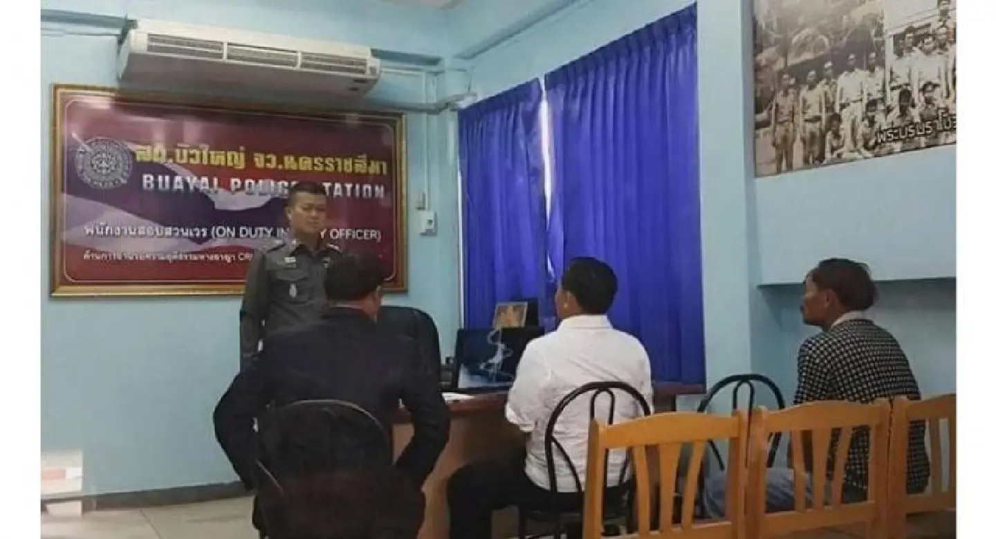 Korat ex-school director fired over intimate relationship with teen Korat ex-school director fired over intimate relationship with teen