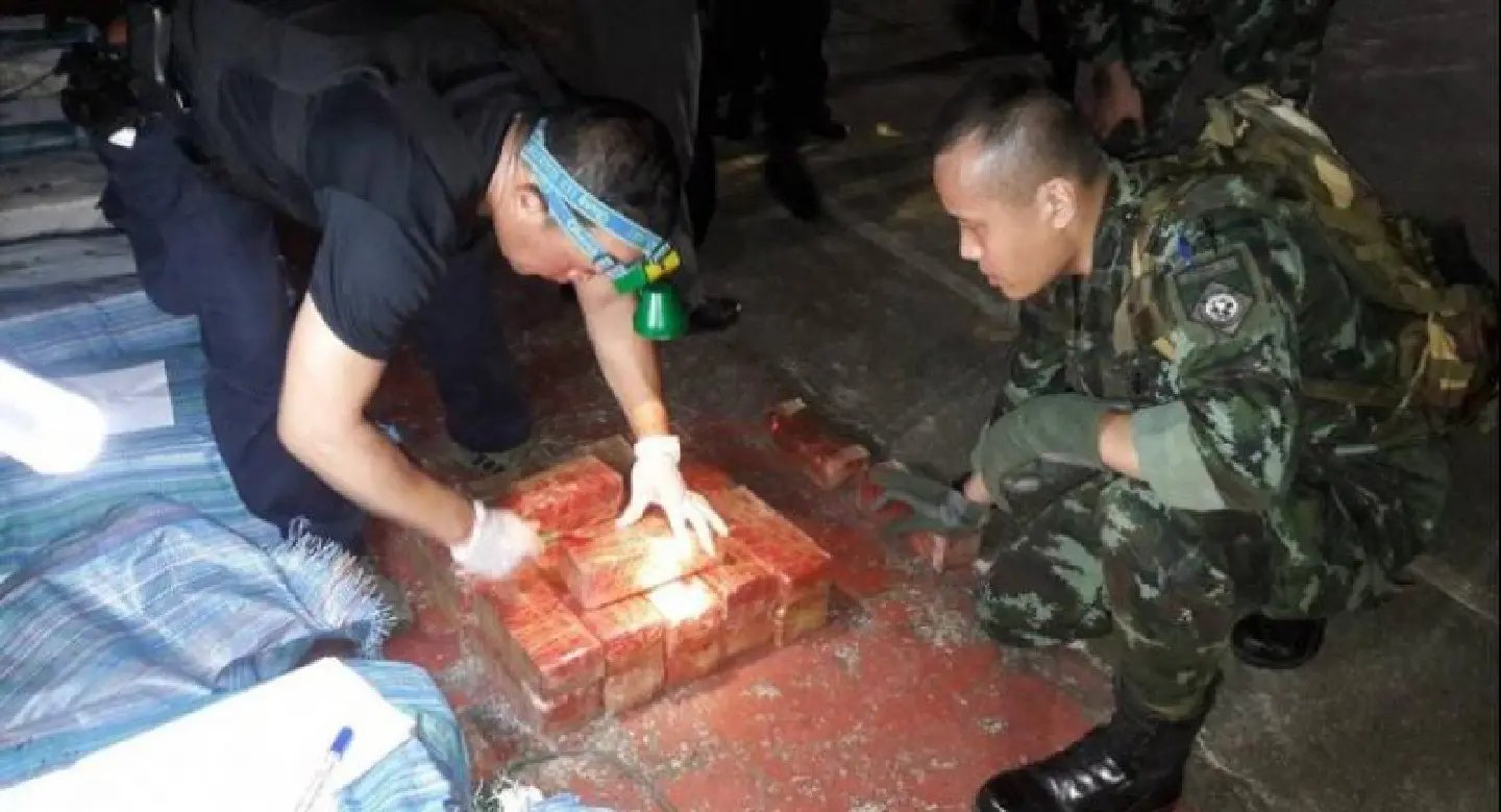 Seven detained in Chiang Mai 300kg ice shipment Seven detained in Chiang Mai 300kg ice shipment