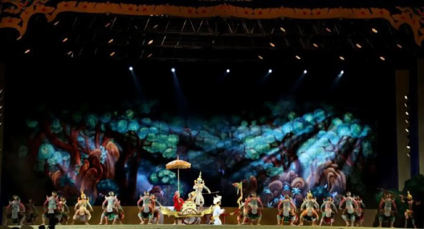 Watch stage shows to celebrate the King’s birthday Watch stage shows to celebrate the King’s birthday