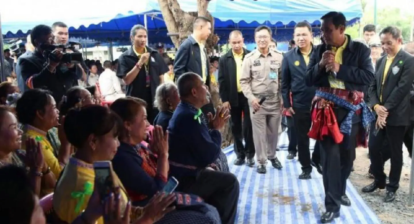 Prayut denies mobile Cabinet meetings are political ploy
