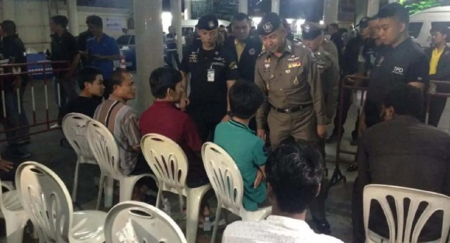 Thirty-five foreigners arrested in tourist police's weekly round-up Thirty-five foreigners arrested in tourist police's weekly round-up