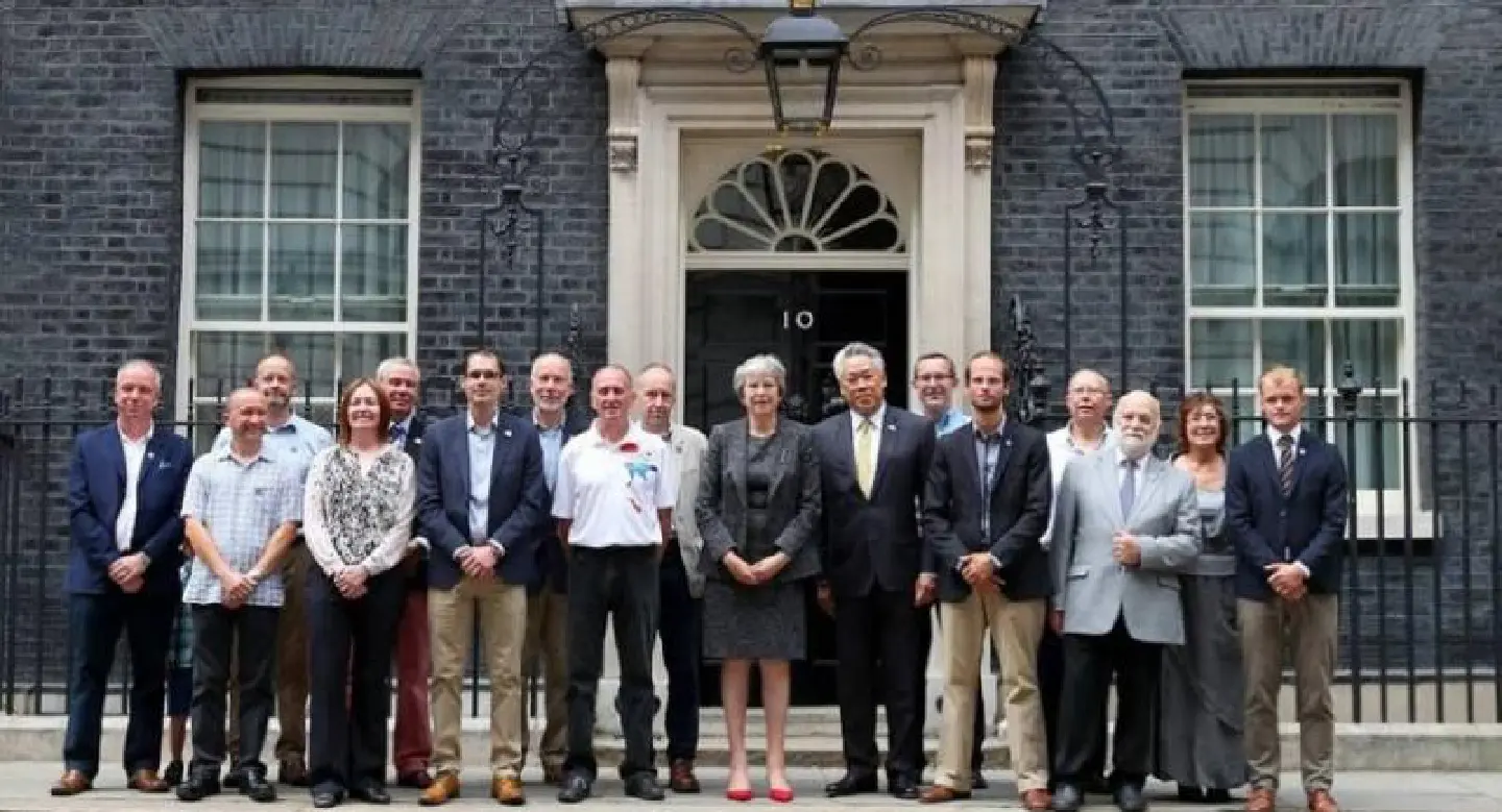 UK premier welcomes hero British divers to Downing Street UK premier welcomes hero British divers to Downing Street