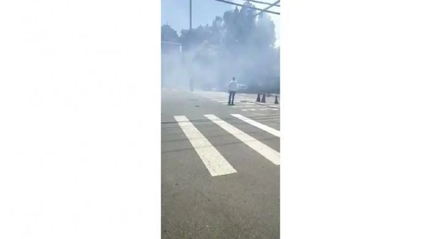 Urgent : Explosion reportedly heard outside US embassy in Beijing Urgent : Explosion reportedly heard outside US embassy in Beijing