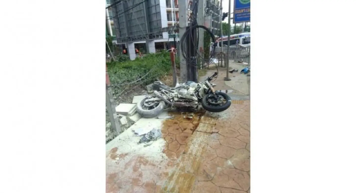 Man killed when motorcycle hits power pole Man killed when motorcycle hits power pole