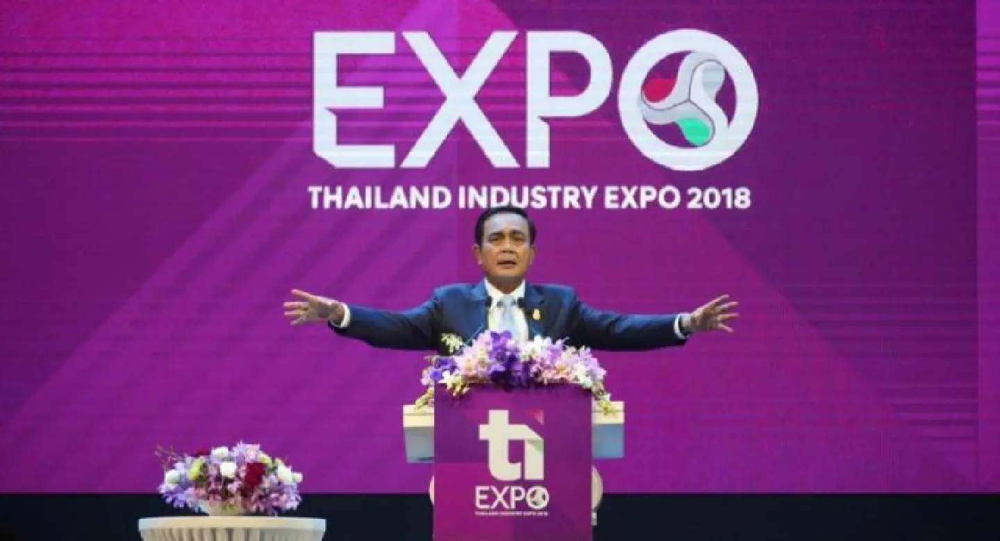 Prayut urges re-education of low-skilled workers Prayut urges re-education of low-skilled workers
